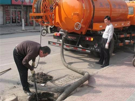 双滦清掏化粪池，健康生活从这里开始